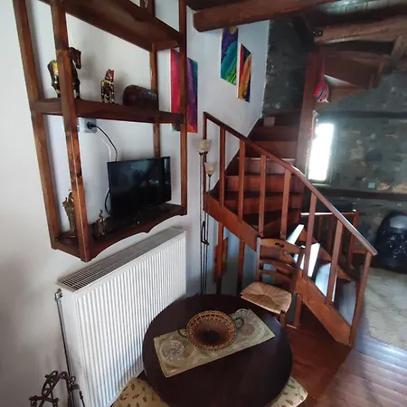 Erotokritos Chalet *